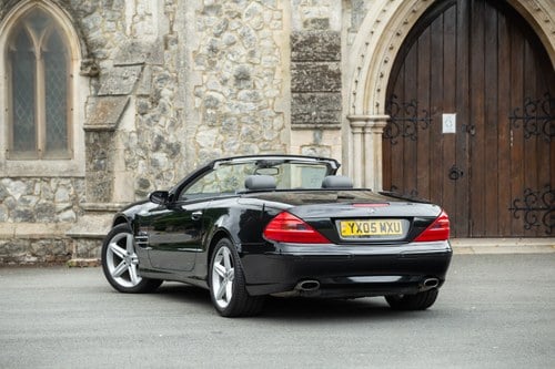 2005 Mercedes-Benz R230 350SL In vendita (immagine 10 di 149)