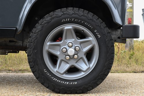 1996 Land Rover Defender 90 2.8L TDI Automatic For Sale (picture 14 of 73)