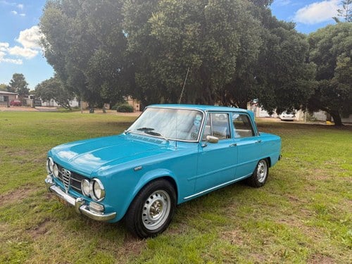1972 Alfa Romeo Giulia Super 2000 RHD Te koop (foto 5 van 116)