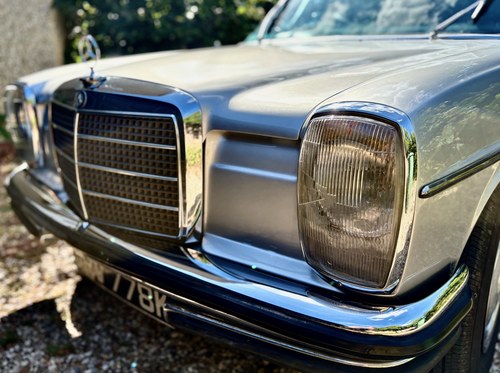 1971 Mercedes-Benz W114 250CE In vendita (immagine 76 di 82)