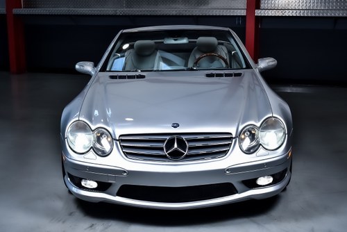 2004 Mercedes-Benz R230 SL600 Convertible 6,0L V12 zum Verkauf (Bild 3 von 97)