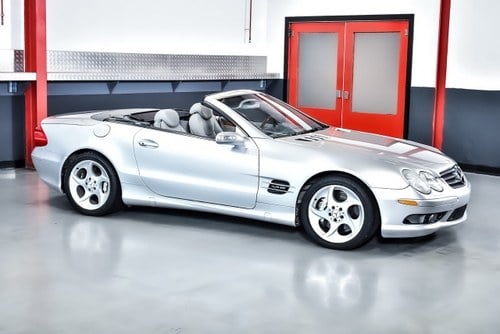 2004 Mercedes-Benz R230 SL600 Convertible 6,0L V12 zum Verkauf (Bild 13 von 97)