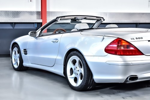 2004 Mercedes-Benz R230 SL600 Convertible 6,0L V12 zum Verkauf (Bild 76 von 97)