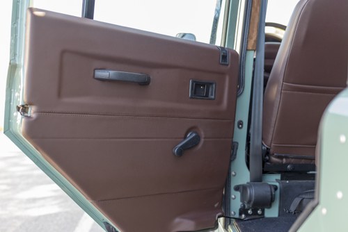 2010 Land Rover Defender TD4 Heritage Edition Tribute zum Verkauf (Bild 56 von 260)