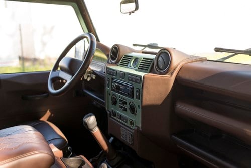 2010 Land Rover Defender TD4 Heritage Edition Tribute zum Verkauf (Bild 66 von 260)