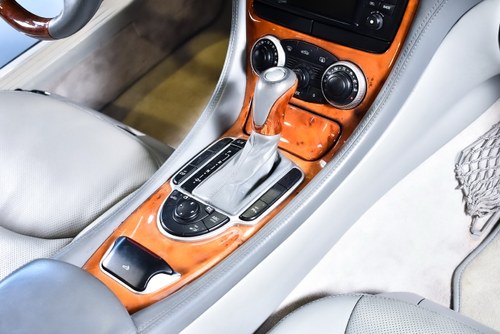 2004 Mercedes-Benz R230 SL600 Convertible 6,0L V12 zum Verkauf (Bild 54 von 97)