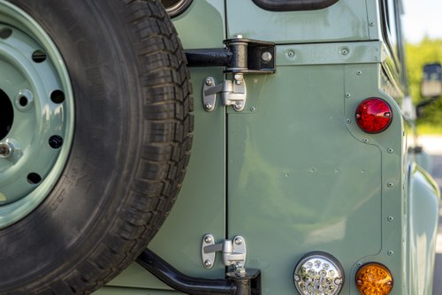 2010 Land Rover Defender TD4 Heritage Edition Tribute zum Verkauf (Bild 129 von 260)