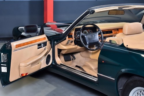 1994 Jaguar XJS Convertible 4,0L I6 In vendita (immagine 33 di 106)