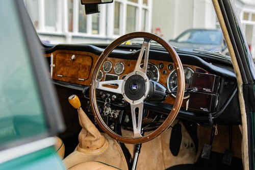 1964 Triumph TR4 ‘Surrey Top’ till salu (bild 43 av 98)