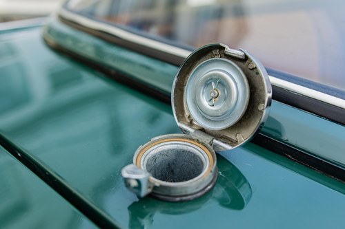 1964 Triumph TR4 ‘Surrey Top’ till salu (bild 56 av 98)