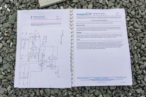 1964 Triumph TR4 ‘Surrey Top’ till salu (bild 94 av 98)