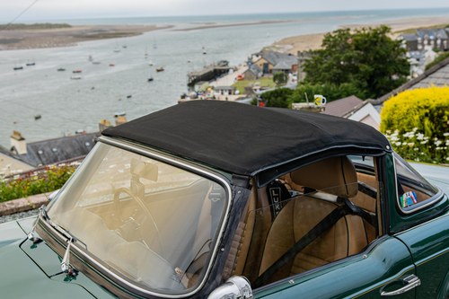 1964 Triumph TR4 ‘Surrey Top’ till salu (bild 71 av 98)