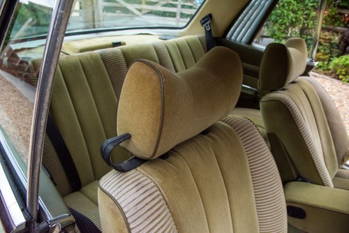 1977 Mercedes-Benz C107 450SLC LHD zum Verkauf (Bild 36 von 163)