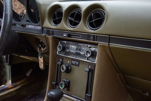 1977 Mercedes-Benz C107 450SLC LHD zum Verkauf (Bild 39 von 163)