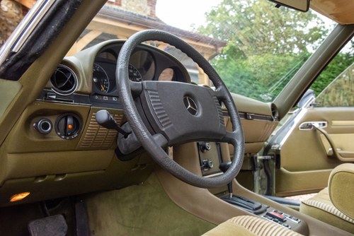 1977 Mercedes-Benz C107 450SLC LHD zum Verkauf (Bild 21 von 163)