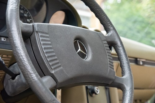 1977 Mercedes-Benz C107 450SLC LHD zum Verkauf (Bild 46 von 163)