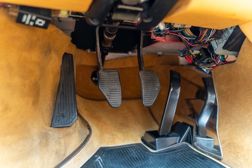 1993 Ferrari 348 Spider Te koop (foto 51 van 134)