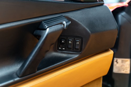 1993 Ferrari 348 Spider Te koop (foto 53 van 134)