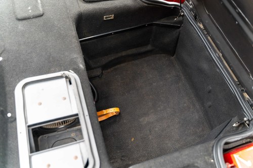 1993 Ferrari 348 Spider Te koop (foto 65 van 134)