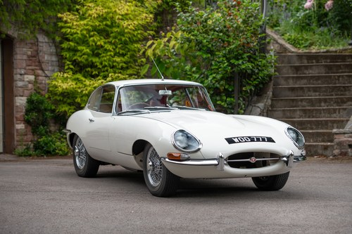 1964 Jaguar E-Type Series 1 4.2 FHC In vendita (immagine 1 di 197)