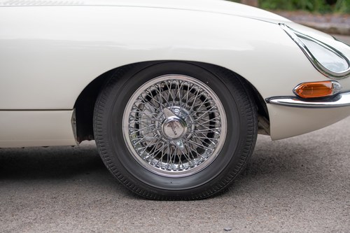 1964 Jaguar E-Type Series 1 4.2 FHC In vendita (immagine 28 di 197)