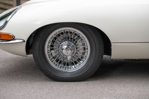 1964 Jaguar E-Type Series 1 4.2 FHC In vendita (immagine 31 di 197)