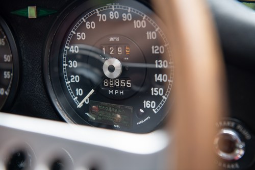 1964 Jaguar E-Type Series 1 4.2 FHC In vendita (immagine 32 di 197)