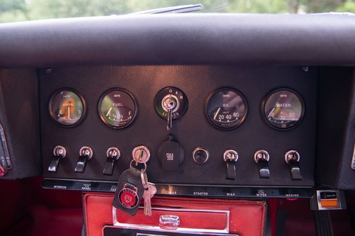 1964 Jaguar E-Type Series 1 4.2 FHC In vendita (immagine 37 di 197)