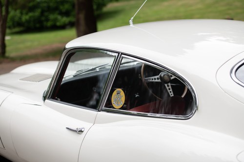 1964 Jaguar E-Type Series 1 4.2 FHC In vendita (immagine 79 di 197)