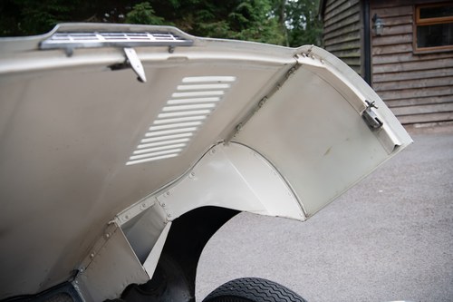 1964 Jaguar E-Type Series 1 4.2 FHC In vendita (immagine 93 di 197)