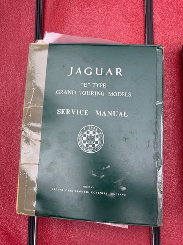 1964 Jaguar E-Type Series 1 4.2 FHC In vendita (immagine 156 di 197)