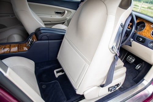 2004 Bentley Continental GT W12 à vendre (picture 108 of 298)