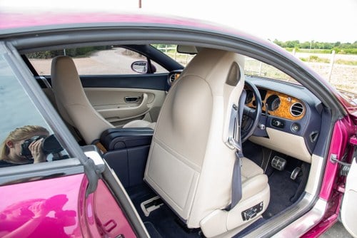 2004 Bentley Continental GT W12 à vendre (picture 122 of 298)