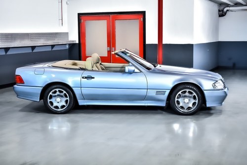 1994 Mercedes-Benz R129 SL320 Convertible 3,2L I6 For Sale (picture 16 of 112)