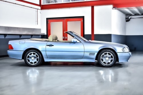 1994 Mercedes-Benz R129 SL320 Convertible 3,2L I6 For Sale (picture 17 of 112)