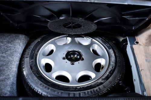 1994 Mercedes-Benz R129 SL320 Convertible 3,2L I6 For Sale (picture 67 of 112)