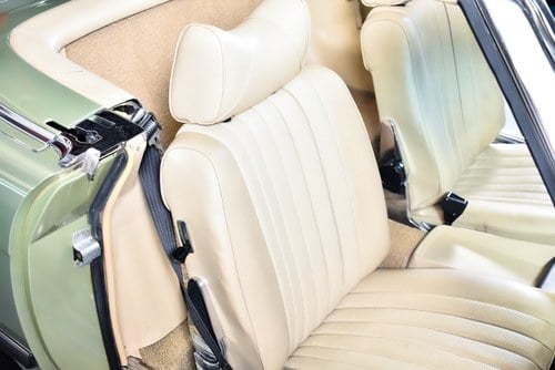 1978 Mercedes-Benz R107 450SL Convertible 4,5L V8 For Sale (picture 56 of 136)