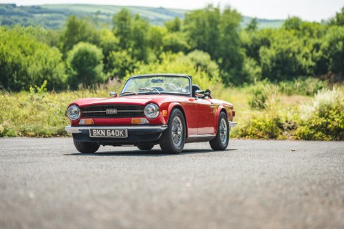1971 Triumph TR6 2.5L 192bhp Restomod à vendre (picture 1 of 116)