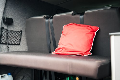 2005 Volkswagen Transporter T5 2.5L TDI Camper Van Te koop (foto 31 van 168)