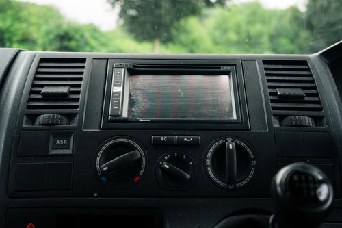 2005 Volkswagen Transporter T5 2.5L TDI Camper Van Te koop (foto 59 van 168)