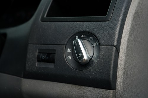 2005 Volkswagen Transporter T5 2.5L TDI Camper Van Te koop (foto 81 van 168)