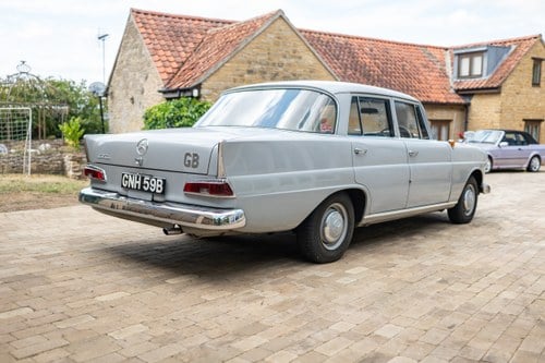 1964 Mercedes-Benz 190 (W110) à vendre (picture 17 of 308)