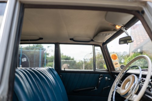 1964 Mercedes-Benz 190 (W110) à vendre (picture 64 of 308)