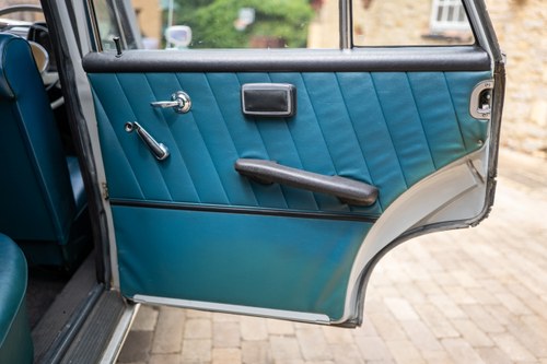 1964 Mercedes-Benz 190 (W110) à vendre (picture 68 of 308)