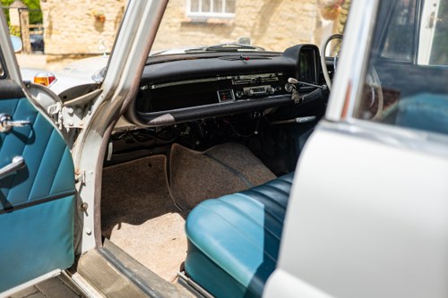 1964 Mercedes-Benz 190 (W110) à vendre (picture 101 of 308)