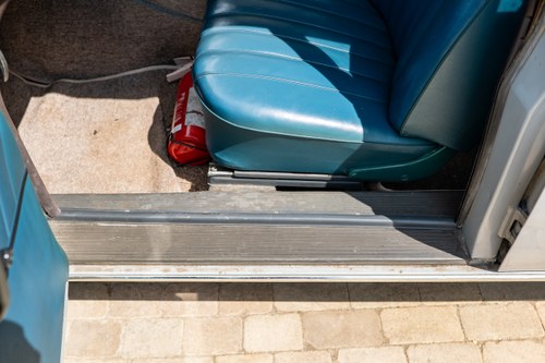 1964 Mercedes-Benz 190 (W110) à vendre (picture 107 of 308)