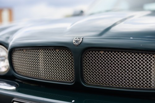 1998 Jaguar X308 XJR zum Verkauf (Bild 100 von 176)