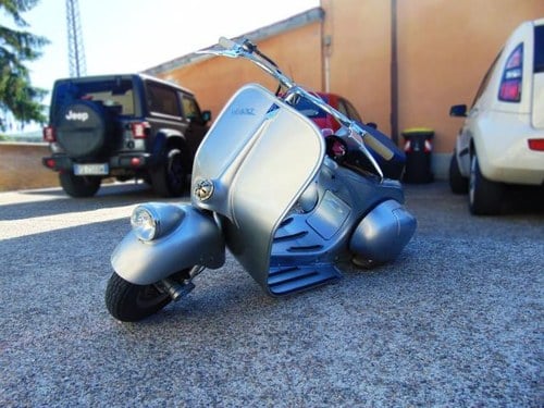 VESPA V98, anno 1947, restauro completo, matching number, i In vendita