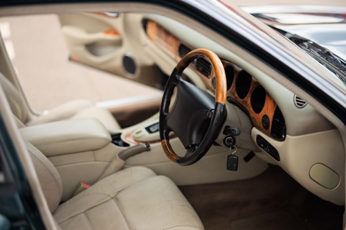 1998 Jaguar X308 XJR zum Verkauf (Bild 51 von 176)