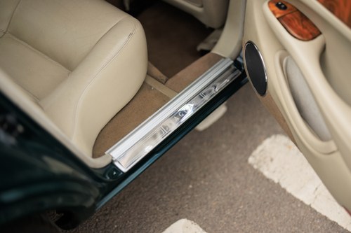 1998 Jaguar X308 XJR zum Verkauf (Bild 63 von 176)